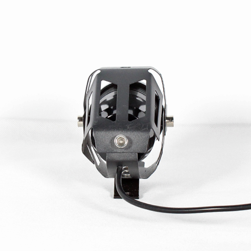 FARO LED CON PROTECTOR LUPA LUZ BLANCA ALTA,BAJA Y ESTROBO
