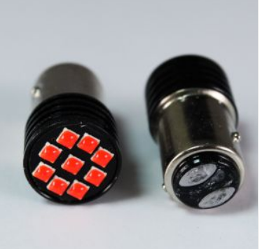 FOCO DE STOP ROJO 12 Vcc UNIVERSAL