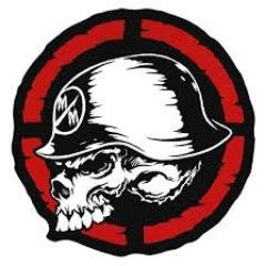 [MED-VIN-655] CALCOMANIA MEDIANA VINIL CALAVERA FONDO ROJO