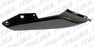 [F13012648] CUBIERTA TRAS IZQ NEGRO 250Z