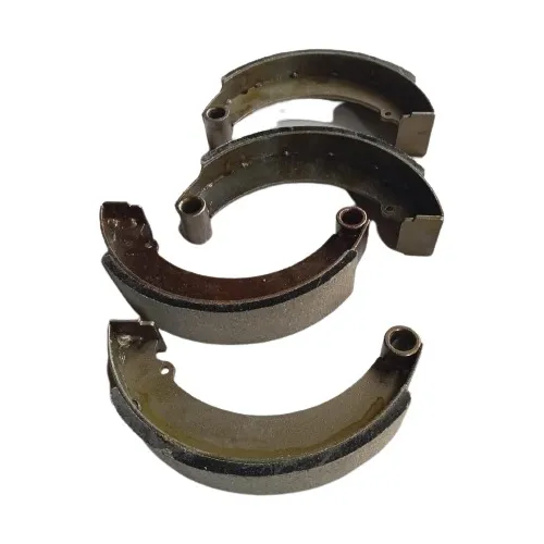 [007-0182] JUEGO BALATAS TRASERAS MOTOCARRO 200 CC KAMAJI