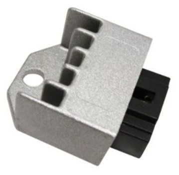 [REG-002] REGULADOR 4 PUNTAS 12 Vcc